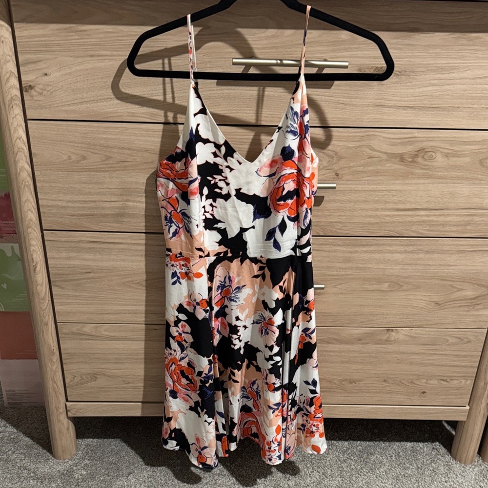 Yumi Kim Floral V-Neck Mini Dress - Black and Pink